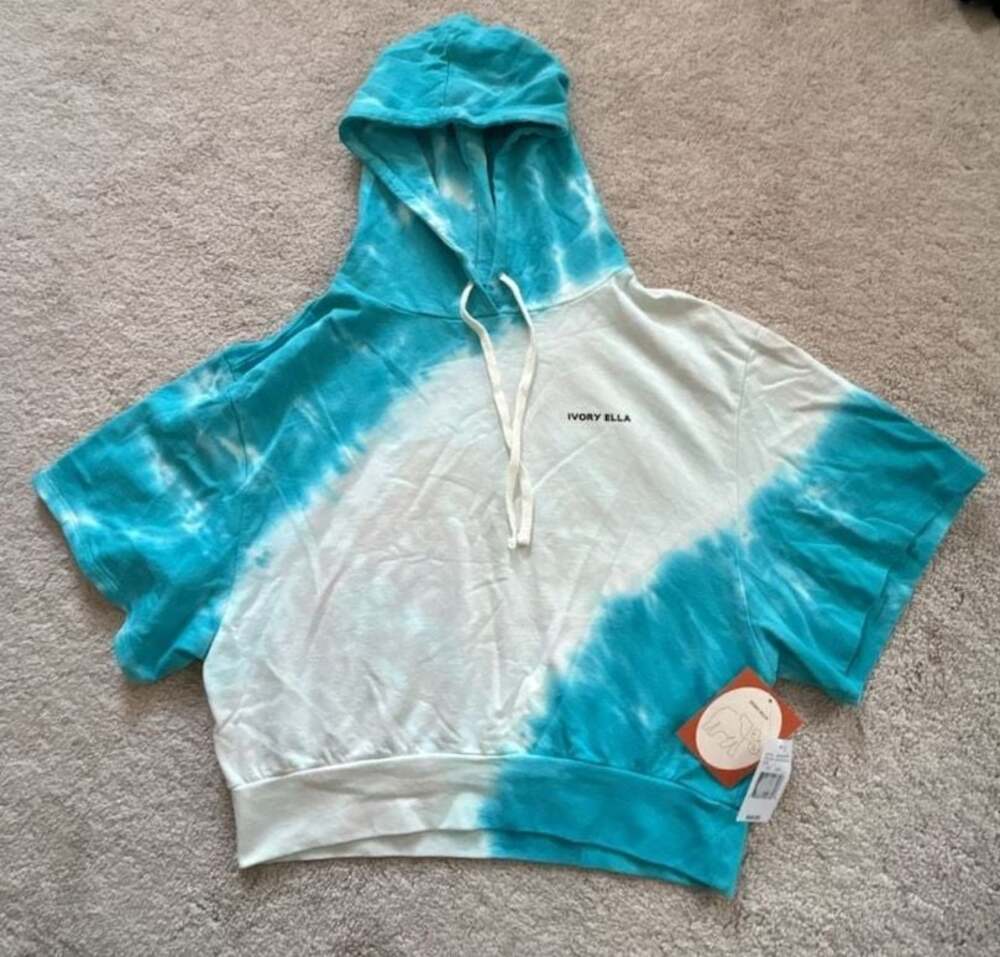 NWT Ivory Ella Tie Dye Cropped Hoodie Short Sleeve Teal Blue White Size l